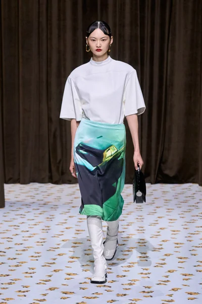 Look 57
